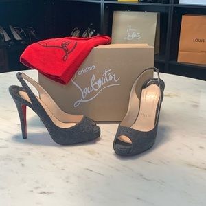 CHRISTIAN LOUBOUTIN Very Privè slingbacks heels